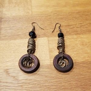 💜3 for $10💜 NWOT dangling wood & metal earrings